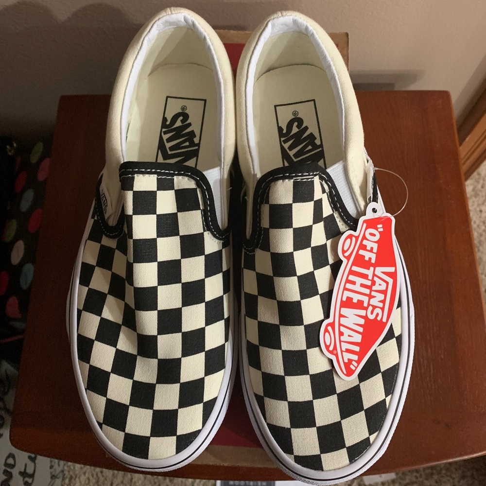 checkered vans